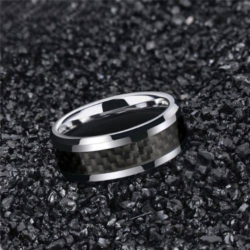 Anello in argento lucido e nero per uomo