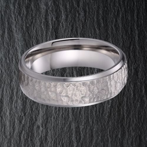 Anello in titanio argento per uomo