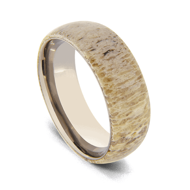 Anello in titanio argento con osso di corno