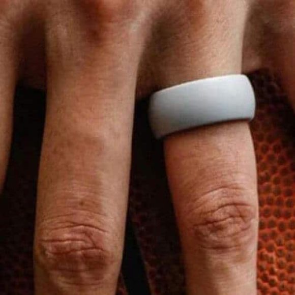 Anello in silicone da uomo - grigio chiaro